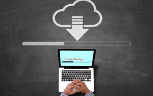 ¿Por qué va lento mi internet? 7 causas y soluciones