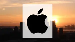 La acción de Apple: Máximo histórico en medio de la tormenta regulatoria