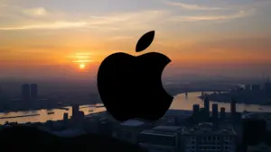 Apple: La sombra de una multa récord se cierne sobre su expansión en India
