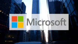 Microsoft: ¿Contradicción estratégica o jugada maestra en IA?