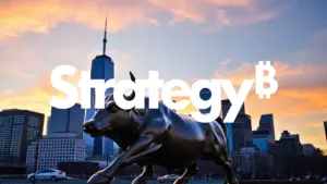 Strategy: La Amenaza de su Expulsión de los Índices Bursátiles