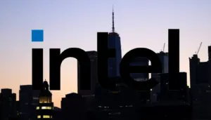 Intel Recupera Terreno en la Carrera de la IA con una Alianza Clave