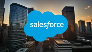 Salesforce: Un Gigante en la Encrucijada Tecnológica