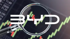 BYD: el récord de agosto se topa con la nueva supervisión de Pekín sobre sus inversiones en el exterior