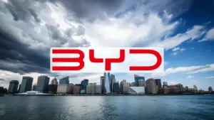 BYD apunta a 2,5 millones de unidades exportadas en 2027 y prepara su desembarco en el camión pesado europeo