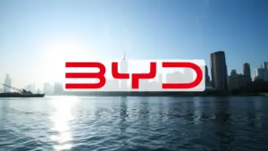 BYD: entre el desplome de pedidos en China y una agenda industrial que no se detiene