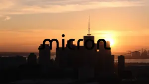 Micron: la cuenta atrás hacia el 30 de septiembre se libra en dos frentes